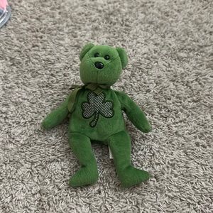 Vintage Luckier beanie boo bear